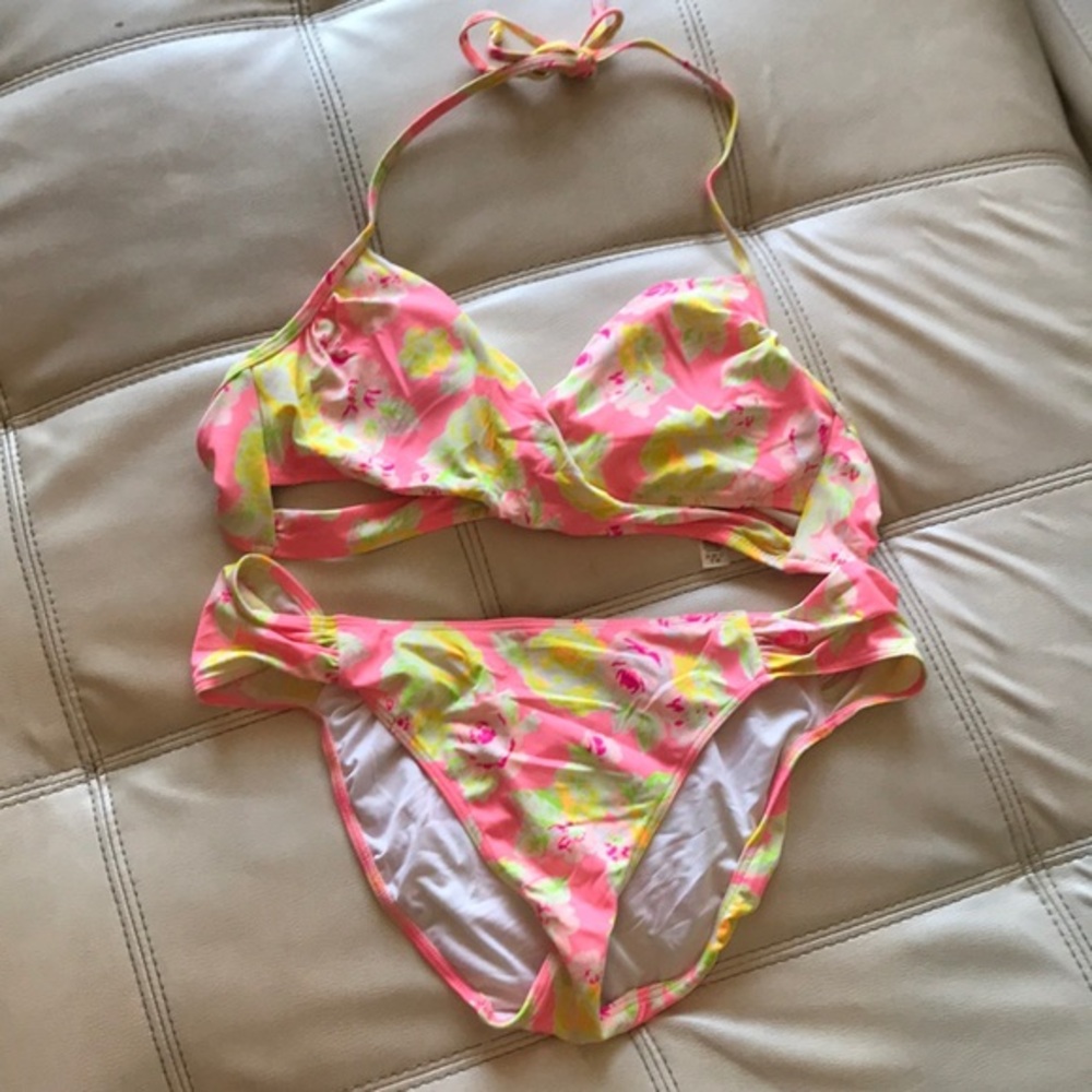 Victoria’s Secret Bikini